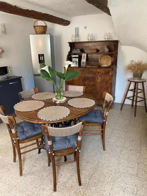 Maison De Village 5 Vacanciers Chez Nene Et Bibi Roquemaure  Buitenkant foto